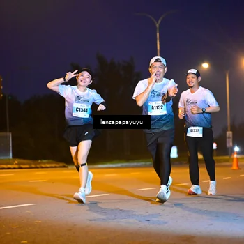 Runner Photo 7320877