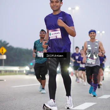Runner Photo 7320880
