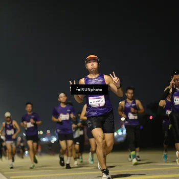 Runner Photo 7320978