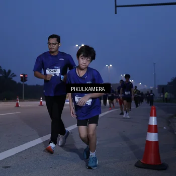Runner Photo 7320981