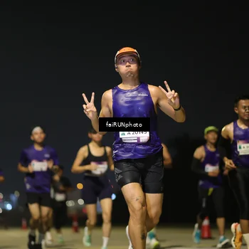 Runner Photo 7320983