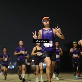 Runner Photo 7320984