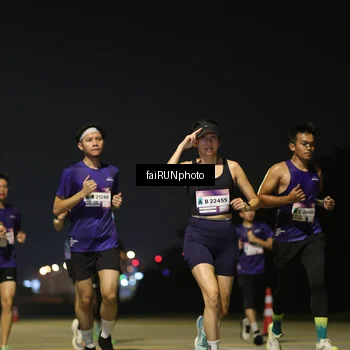 Runner Photo 7320987