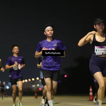 Runner Photo 7320991