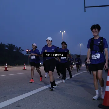 Runner Photo 7321020
