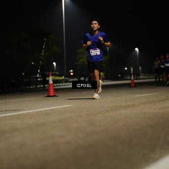 Runner Photo 7321025