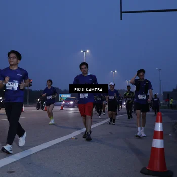 Runner Photo 7321028