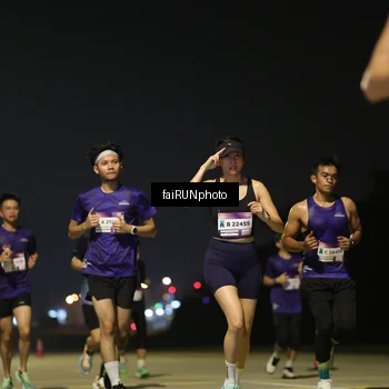 Runner Photo 7321086