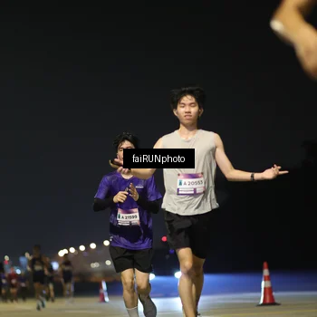 Runner Photo 7321105