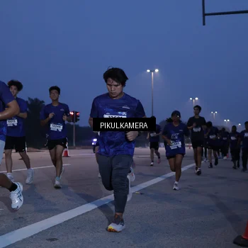 Runner Photo 7321195