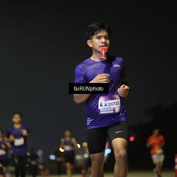 Runner Photo 7321234
