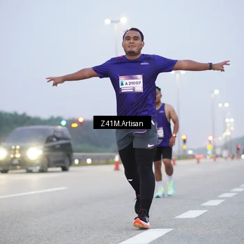 Runner Photo 7321240