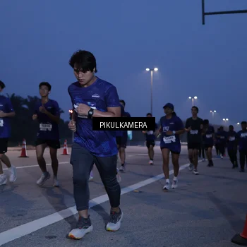 Runner Photo 7321281