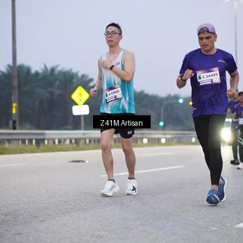 Runner Photo 7321313