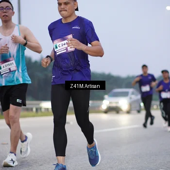 Runner Photo 7321318