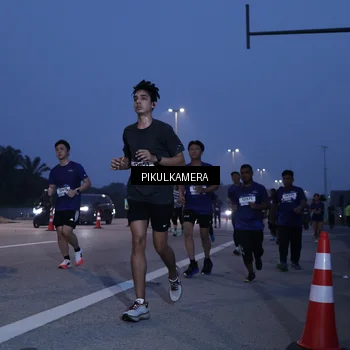 Runner Photo 7321358