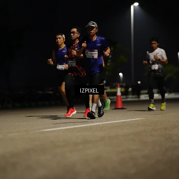 Runner Photo 7321392
