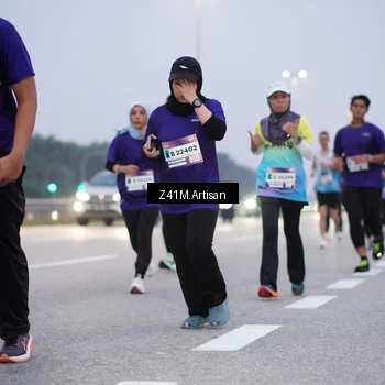 Runner Photo 7321411