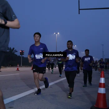 Runner Photo 7321415