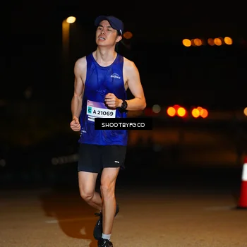 Runner Photo 7321429