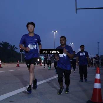 Runner Photo 7321431