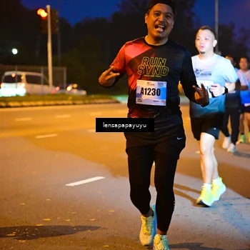 Runner Photo 7321472