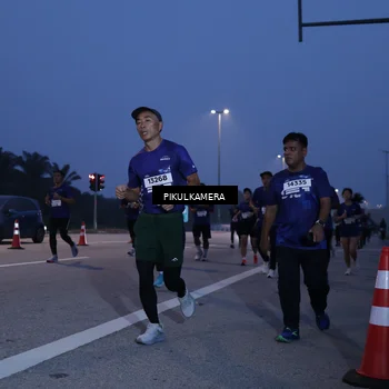 Runner Photo 7321489