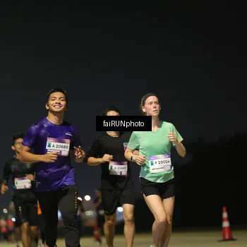 Runner Photo 7321512