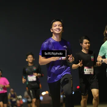 Runner Photo 7321513