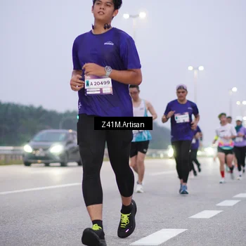 Runner Photo 7321536