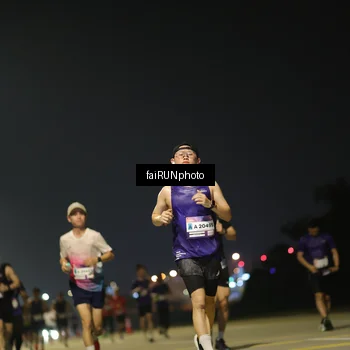 Runner Photo 7321551
