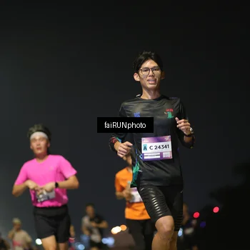 Runner Photo 7321553