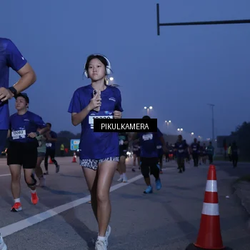 Runner Photo 7321557
