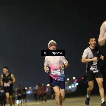 Runner Photo 7321566