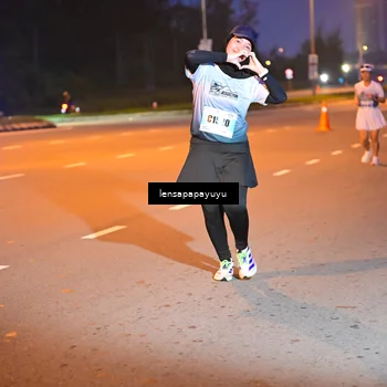 Runner Photo 7321572
