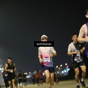 Runner Photo 7321655