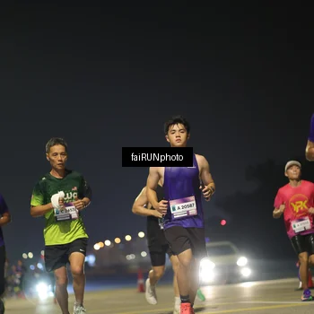 Runner Photo 7321656