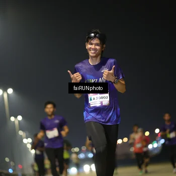 Runner Photo 7321674