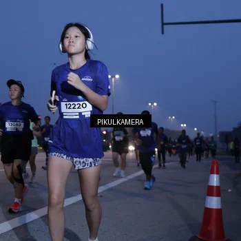 Runner Photo 7321691