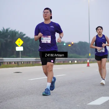 Runner Photo 7321714