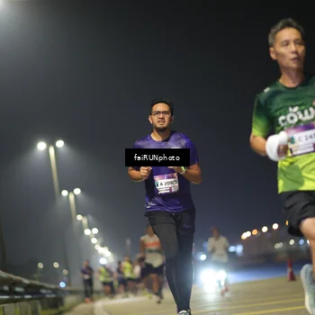 Runner Photo 7321738