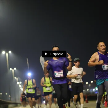 Runner Photo 7321756