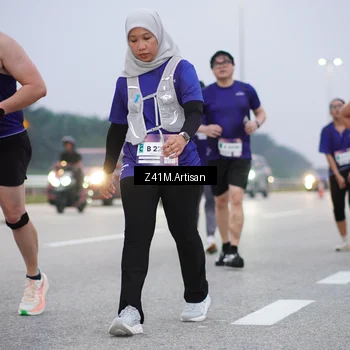 Runner Photo 7321775