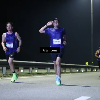 Runner Photo 7321789