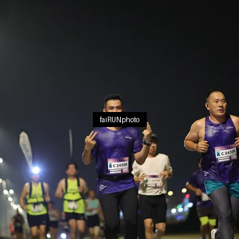 Runner Photo 7321797