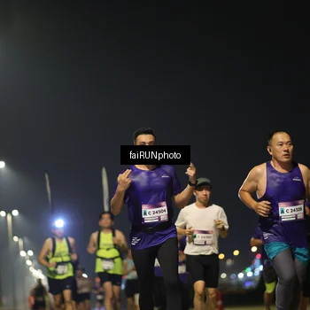 Runner Photo 7321818