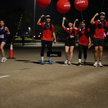 Runner Photo 7321870