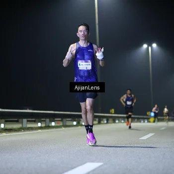 Runner Photo 7321885