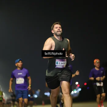 Runner Photo 7321970