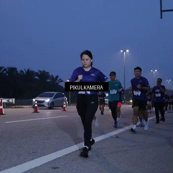 Runner Photo 7322032